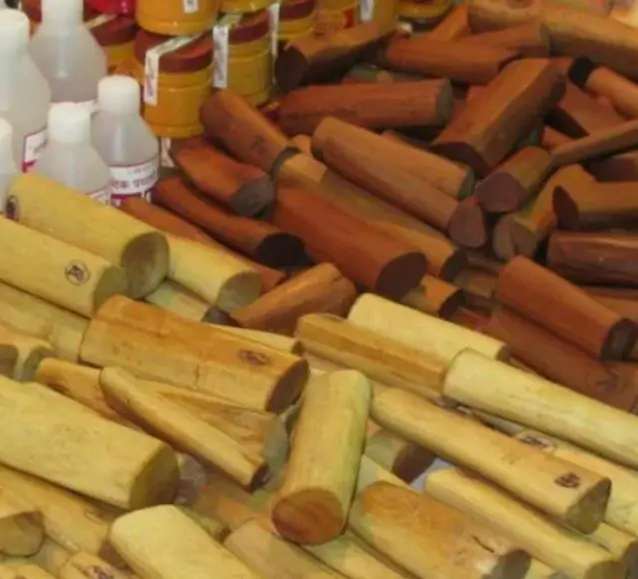 Santalum album - Sândalo Indiano - Imagem 2